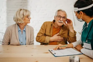 شنوایی سنجی سالمندان چیست و چرا اهمیت دارد؟
